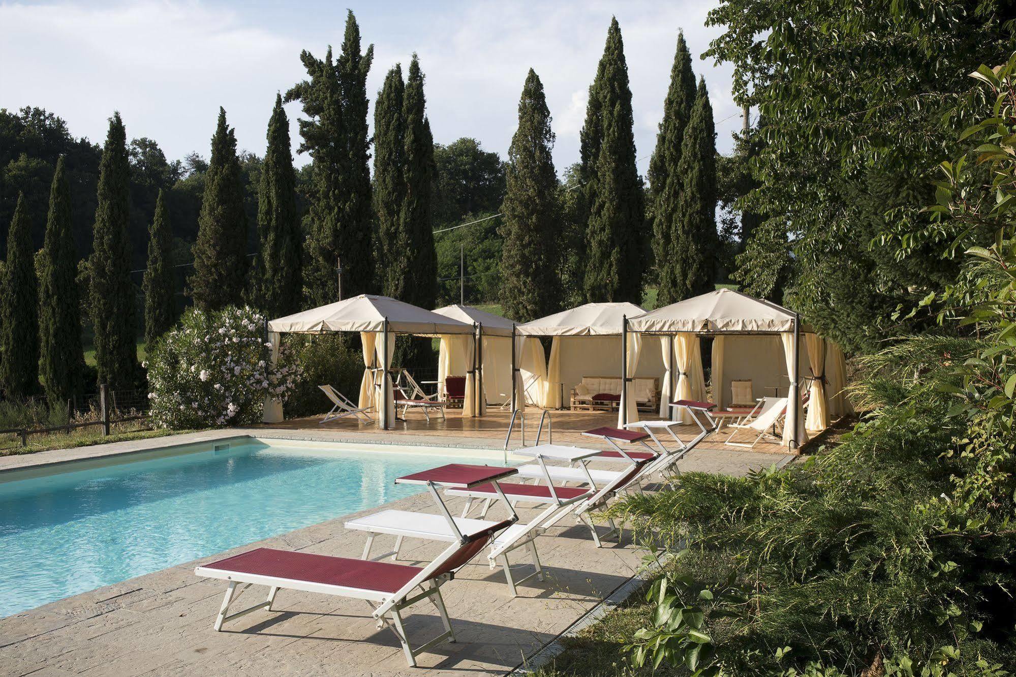 Agriturismo La Topaia Борго-Сан-Лоренцо Экстерьер фото